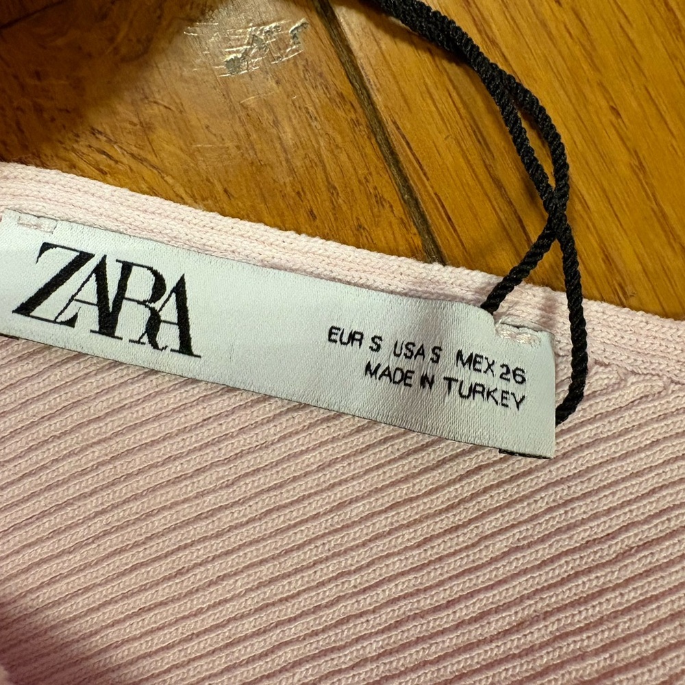 Zara Light Pink Ribbed Cold-Shoulder Top - Picture 5 of 7